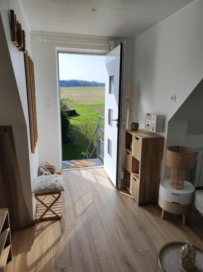 Studio Cosy Spacieux Lumineux Avec Terrasse Vezelois Exteriör bild